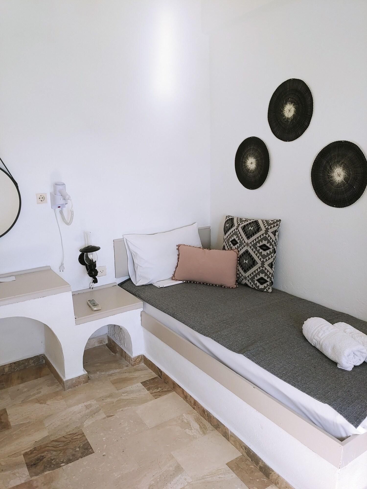 Achlia Hotel 외부 사진